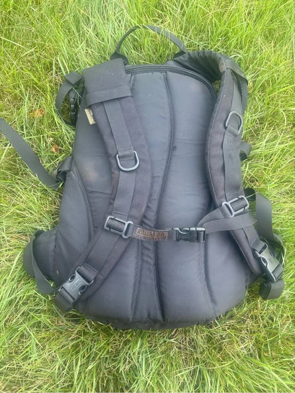 Camelbak Maximum Gear Transformer Black Hydration Backpack w used 102oz Reservoi